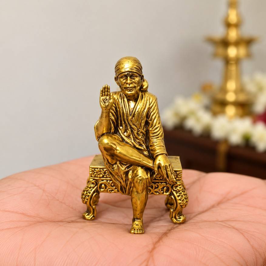 Brass Sai Baba Statue for Home Mandir – Antique Finish Shirdi Sai Baba Idol for Pooja Room and Gifting